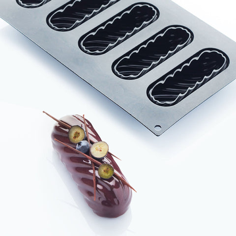 Martellato Twist Éclair Silicone Mould 17.5x30 cm